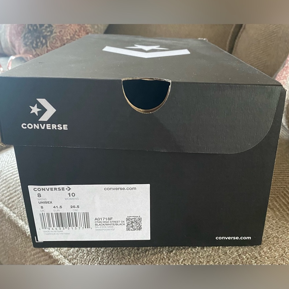 Converse shoes